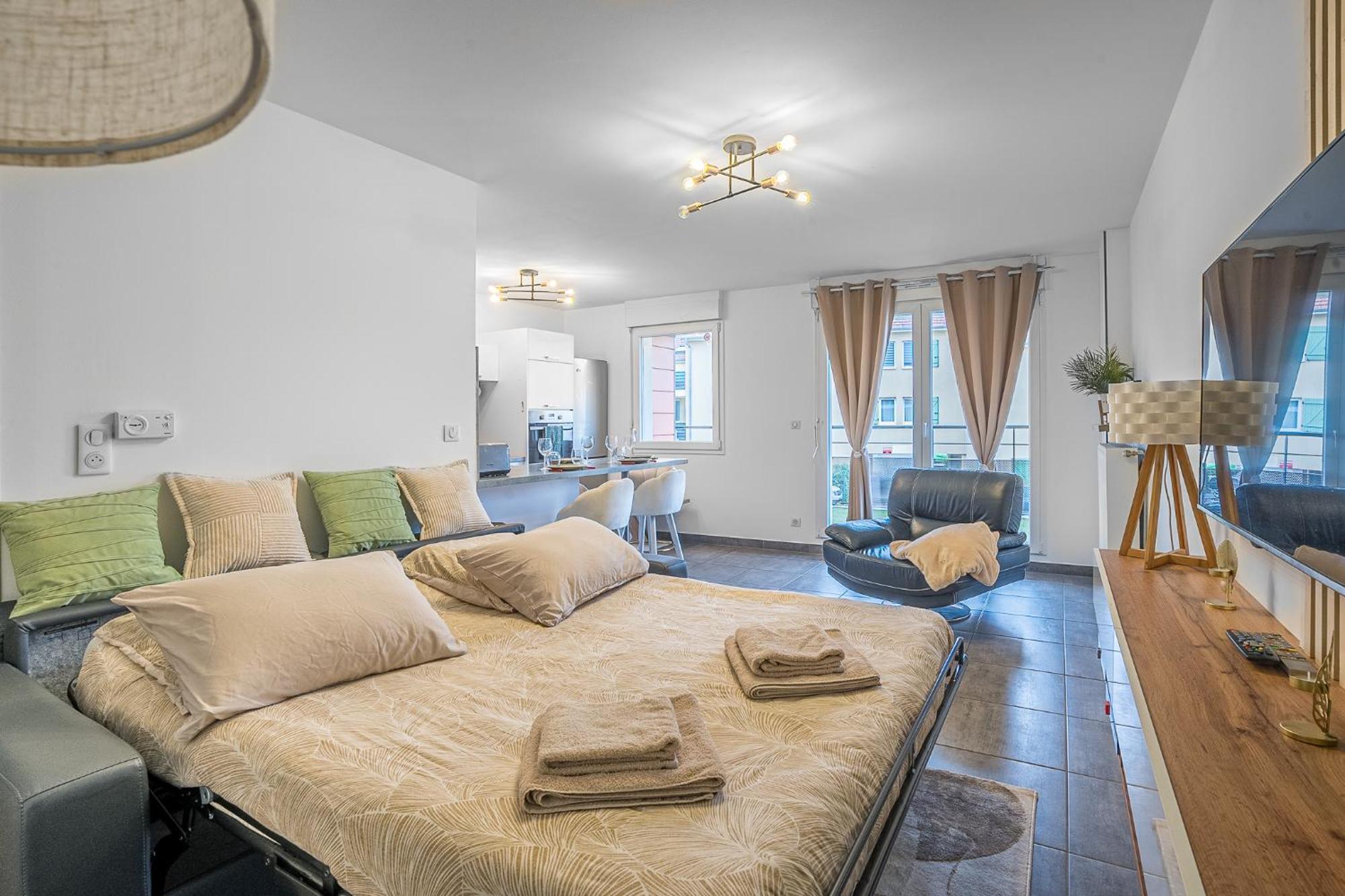Spacieux - 4 Pers' - Balcon - 2 Lits - Parking Woippy Luaran gambar