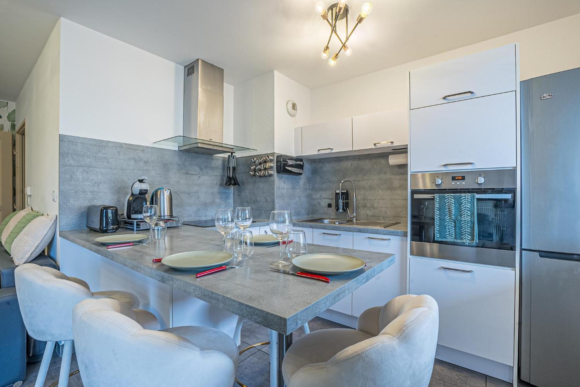 Spacieux - 4 Pers' - Balcon - 2 Lits - Parking Woippy Luaran gambar