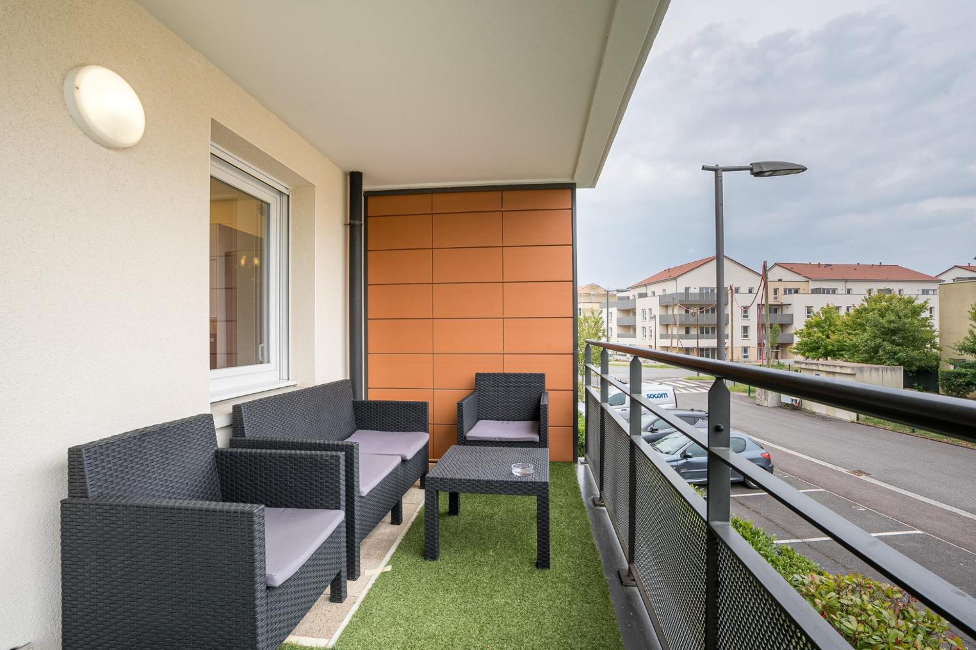 Spacieux - 4 Pers' - Balcon - 2 Lits - Parking Woippy Luaran gambar